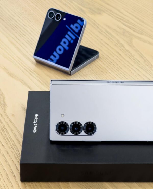 Samsung Galaxy Z Fold 6 – Image 3